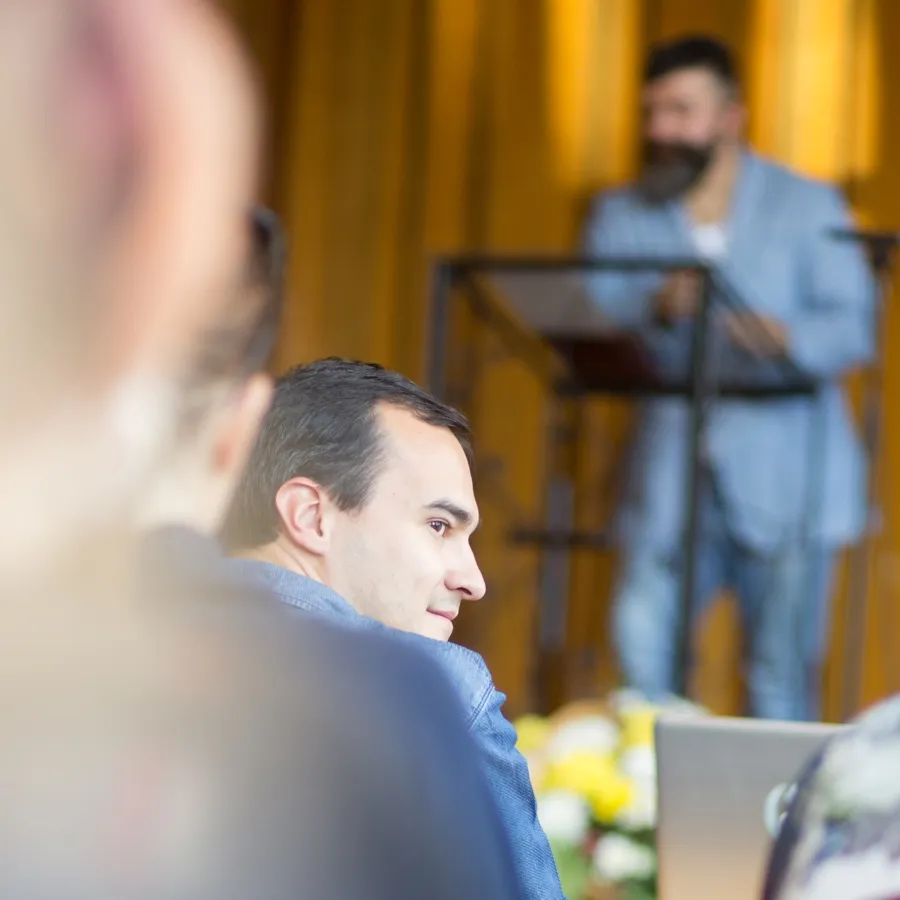 Хора от църква Приятели